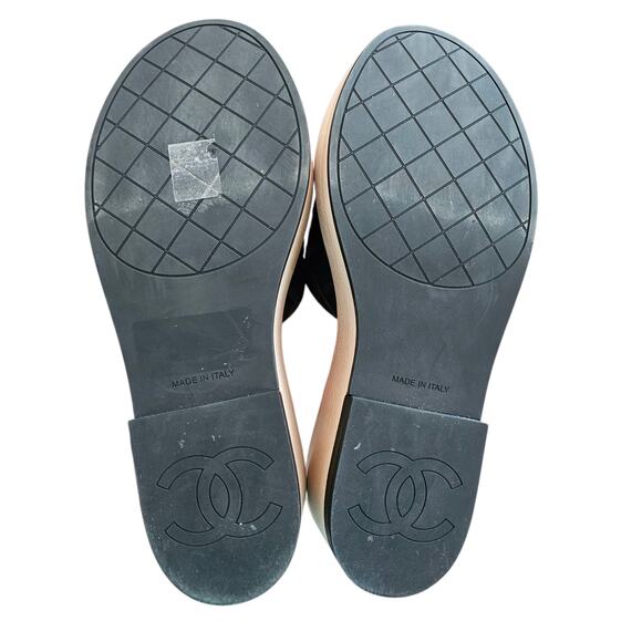 Chanel CC Wood Platform Sandal Slide Mule Size 39 US 8 8.5 Quilted Black Leather - Picture 12 of 15
